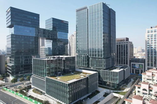 蔚建科技抹灰機(jī)器人應(yīng)用項(xiàng)目榮獲上海市白玉蘭優(yōu)質(zhì)建設(shè)工程獎